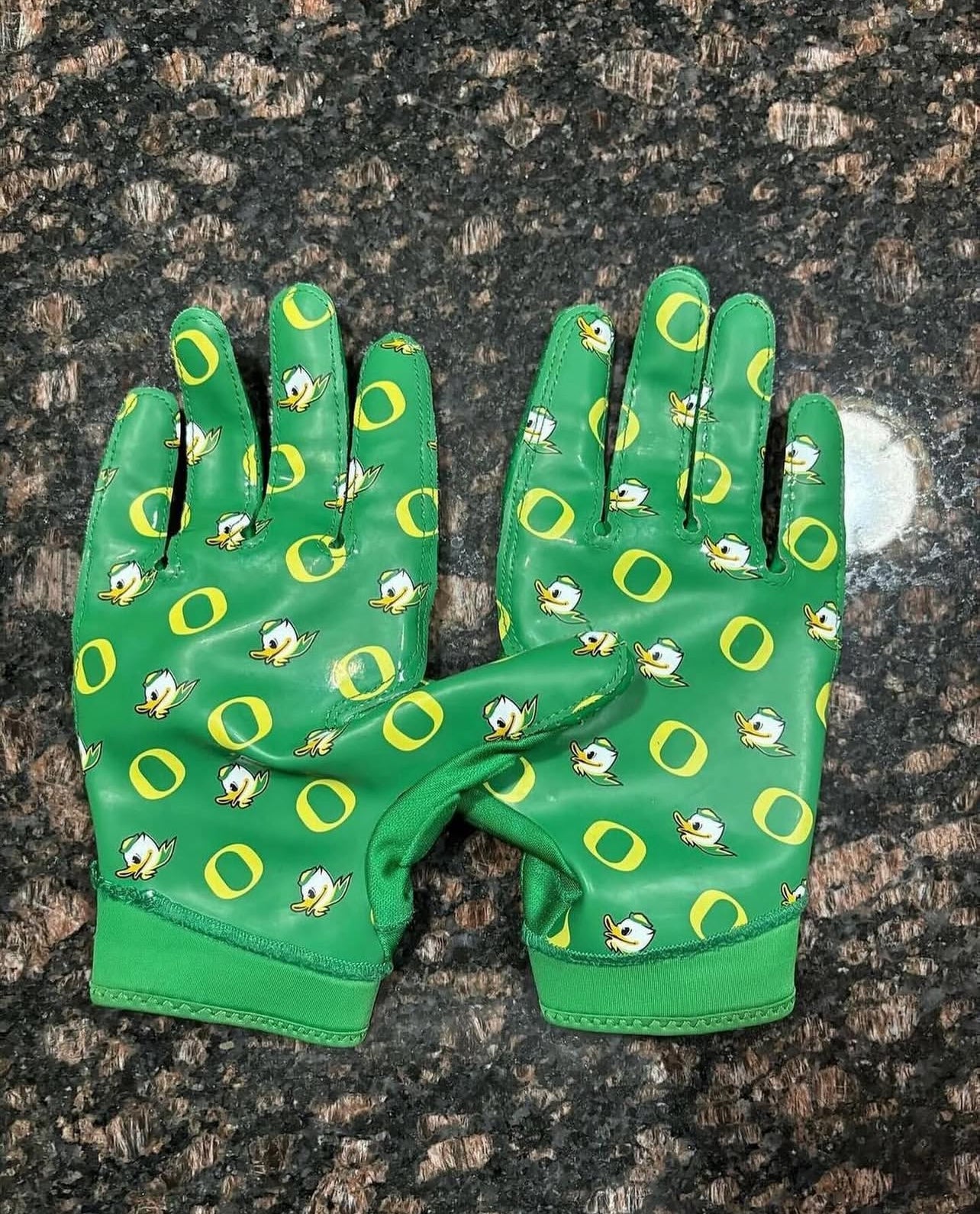 OREGON DUCK GLOVES